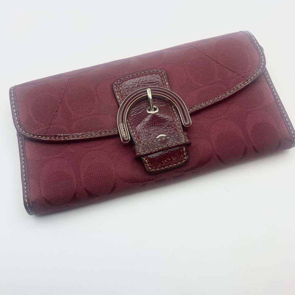 Coach Campbell Signature Metallic Buckle Slim Envelope Wallet Burgandy